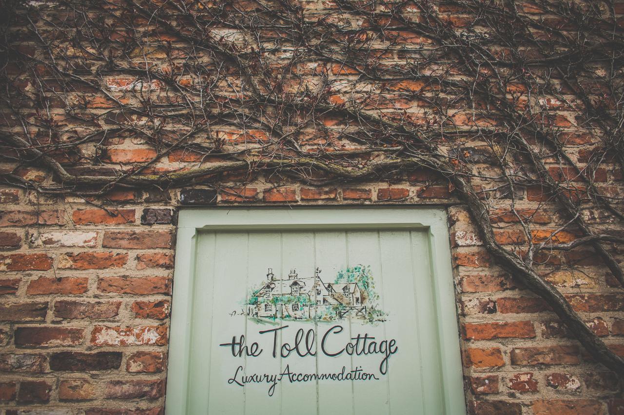 The Toll Cottage Cottingham  Bagian luar foto